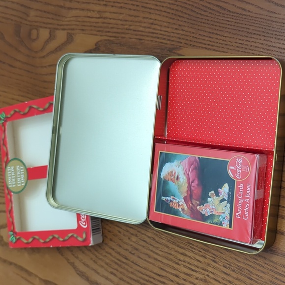 Limited edition. Coca Cola Nostalgia tin with one pack of playing cards. 1996. - Picture 2 of 6